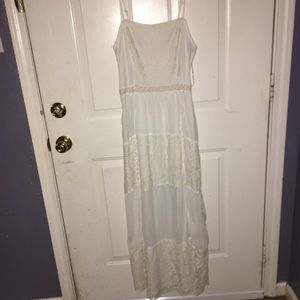 Bohemian white sun dress by roommates.